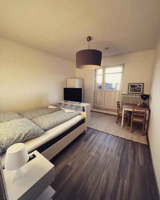 Wunderschoene 3-Zimmer Wohnung Fuer 6 Personen Bremen Exterior photo