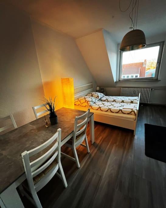 Wunderschoene 3-Zimmer Wohnung Fuer 6 Personen Bremen Exterior photo