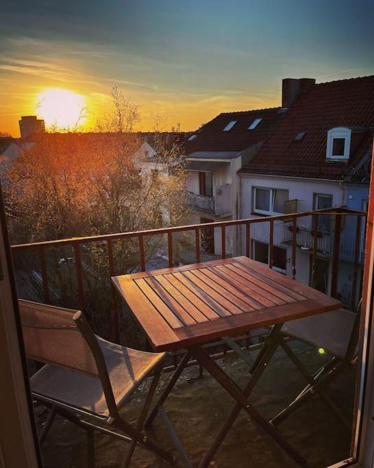 Wunderschoene 3-Zimmer Wohnung Fuer 6 Personen Bremen Exterior photo